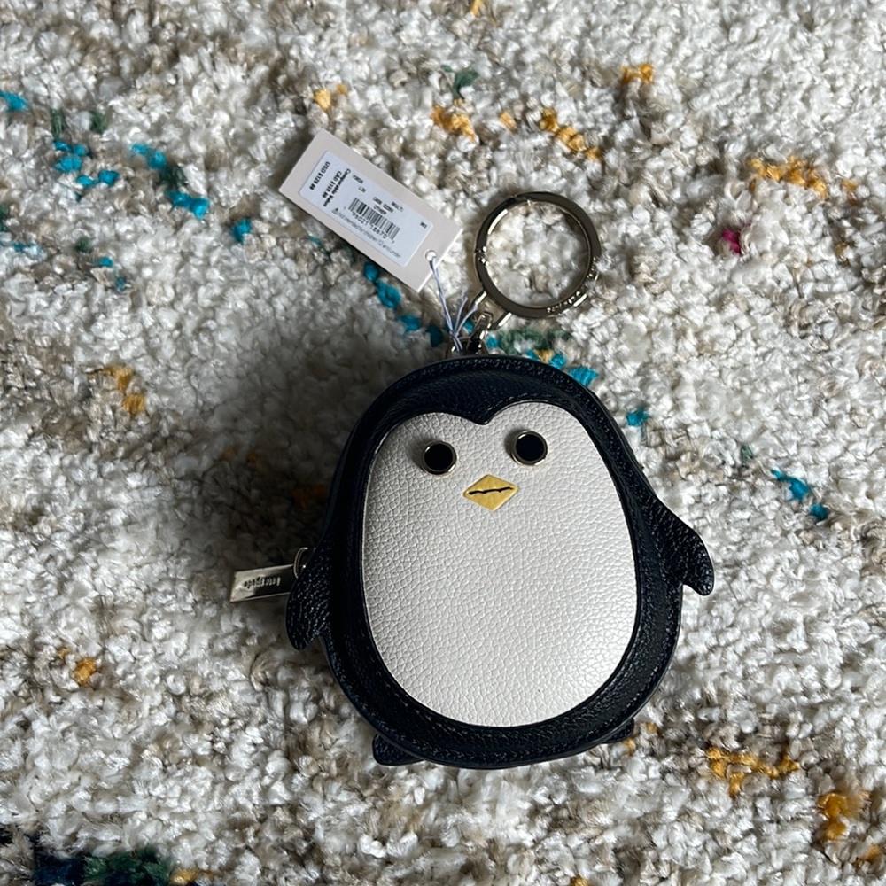 Adorable kate spade penguin coin purse NWT